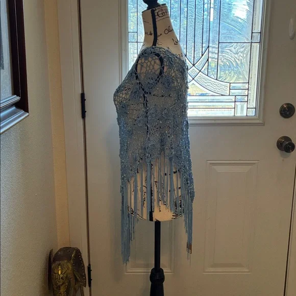 Stunning Blue Crochet Fringe Shawl with Rose Pattern, Fringes & Tiny Beads - Picture 4 of 4
